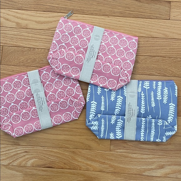 NWT Make up or travel bags. 3 pack bundle - Picture 2 of 3
